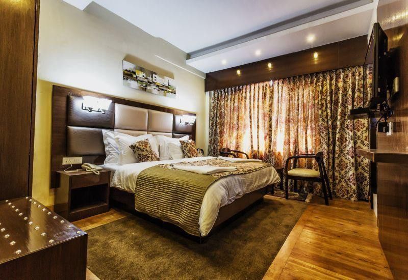 The Pride Inn Srīnagar Kültér fotó