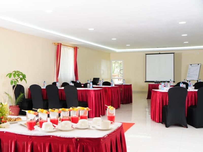 The Pride Inn Srīnagar Kültér fotó